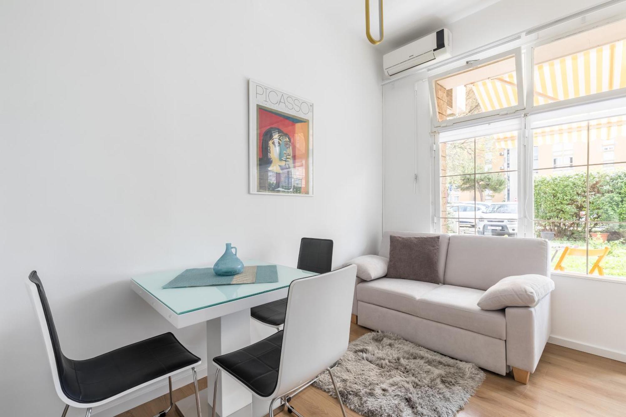 ספליט Apartment Modern Studio Near Znjan Beach מראה חיצוני תמונה